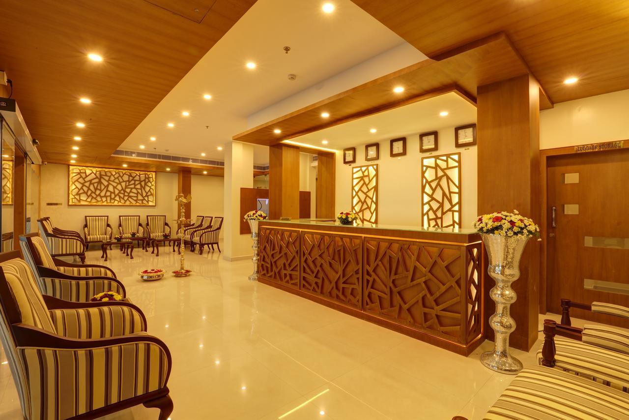 Hotel Floral Park Kottayam Ngoại thất bức ảnh